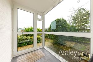 porch- click for photo gallery